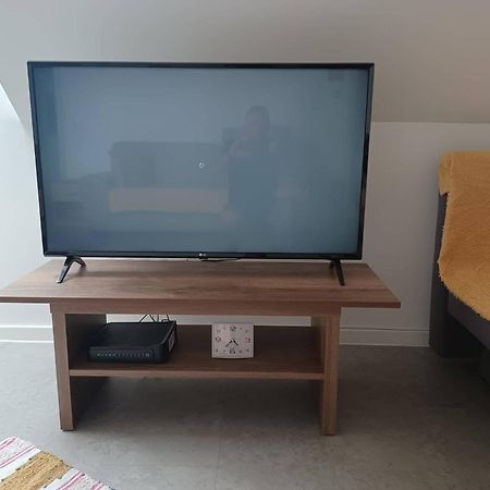 Atkacs Home Győr Buitenkant foto